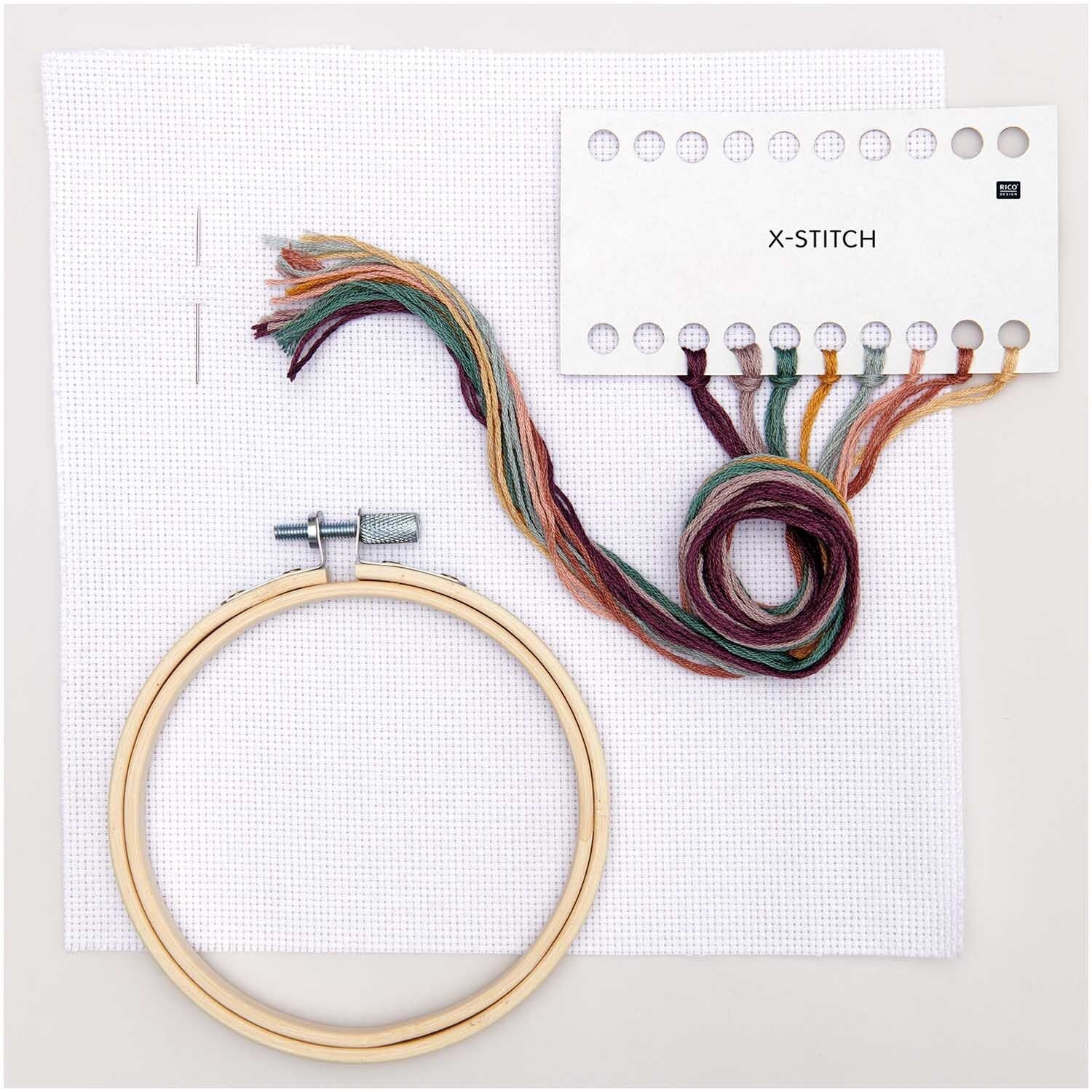 Embroidery kit mini kit landscape picture - Image 3
