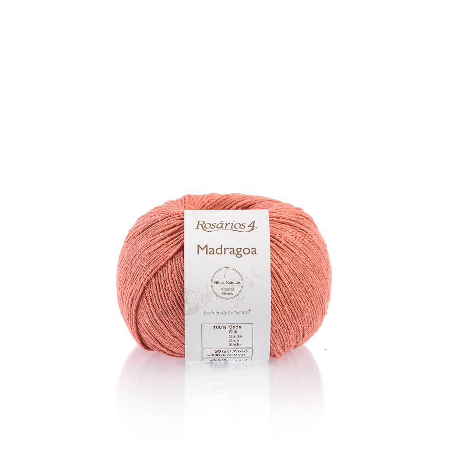 MADRAGOA Yarn: 100% Silk, Fingering - Image 6