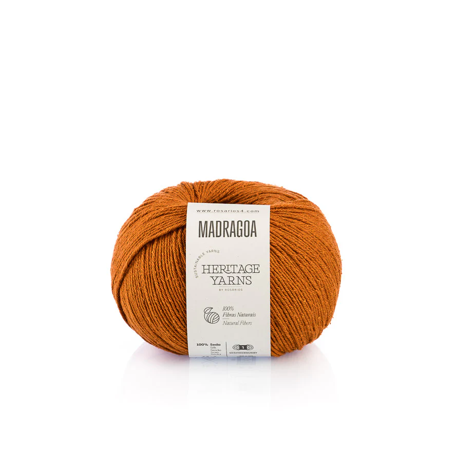 MADRAGOA Yarn: 100% Silk, Fingering - Image 9