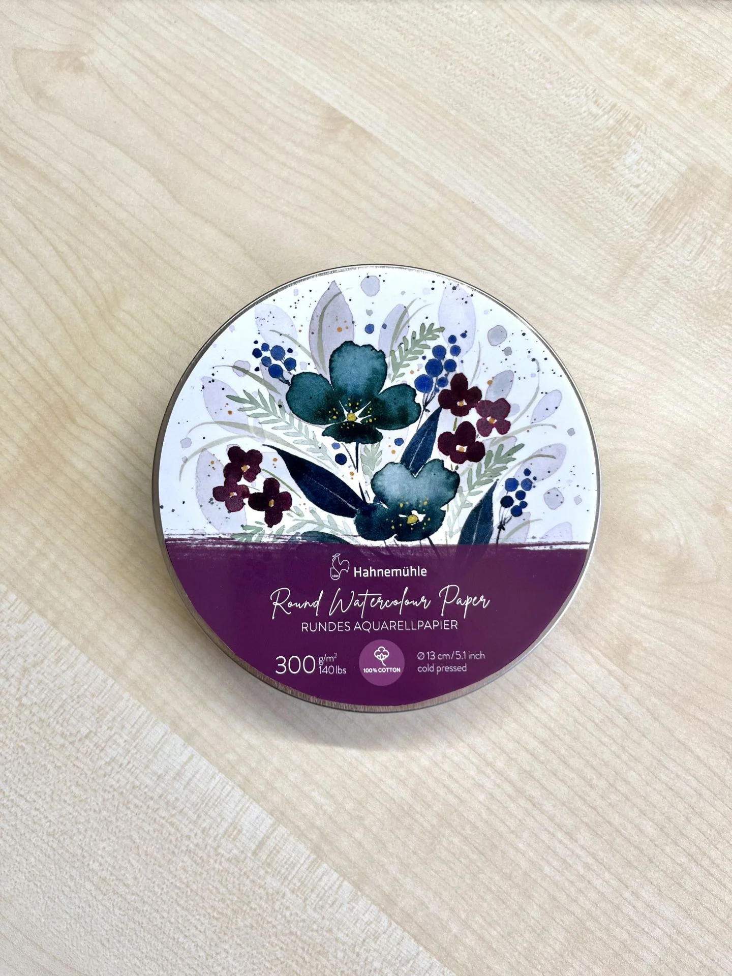 Round Watercolour Paper in Metal Box - Image 5
