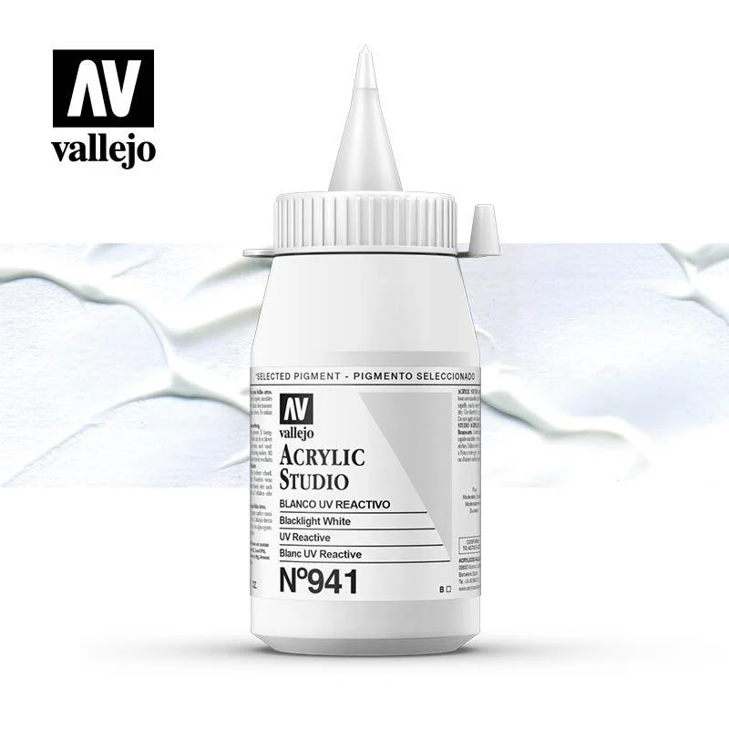 Vallejo Studio Acrylics 500ml - Image 61